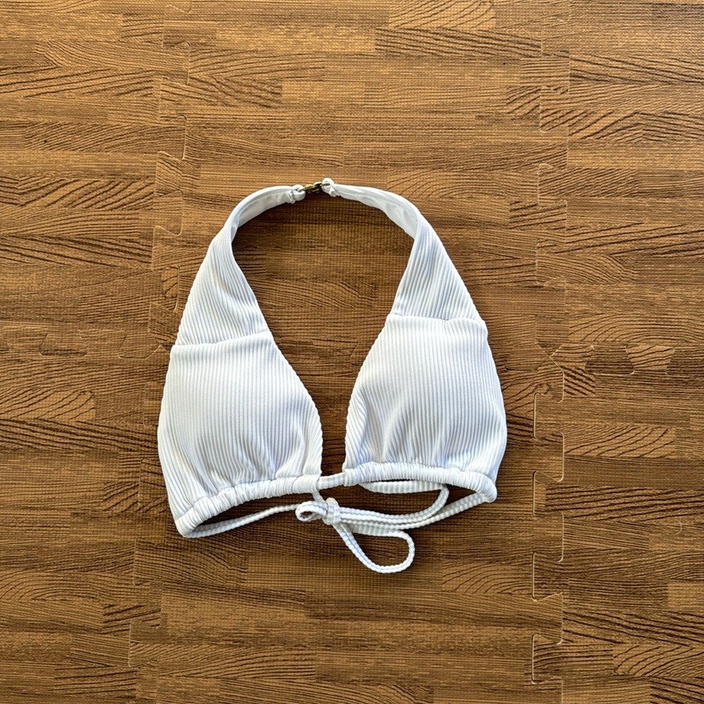 SHEIN WHITE RIBED BIKINI TOP WITH TIE IN THE BACK AND BUILT IN PADS SIZE XS
